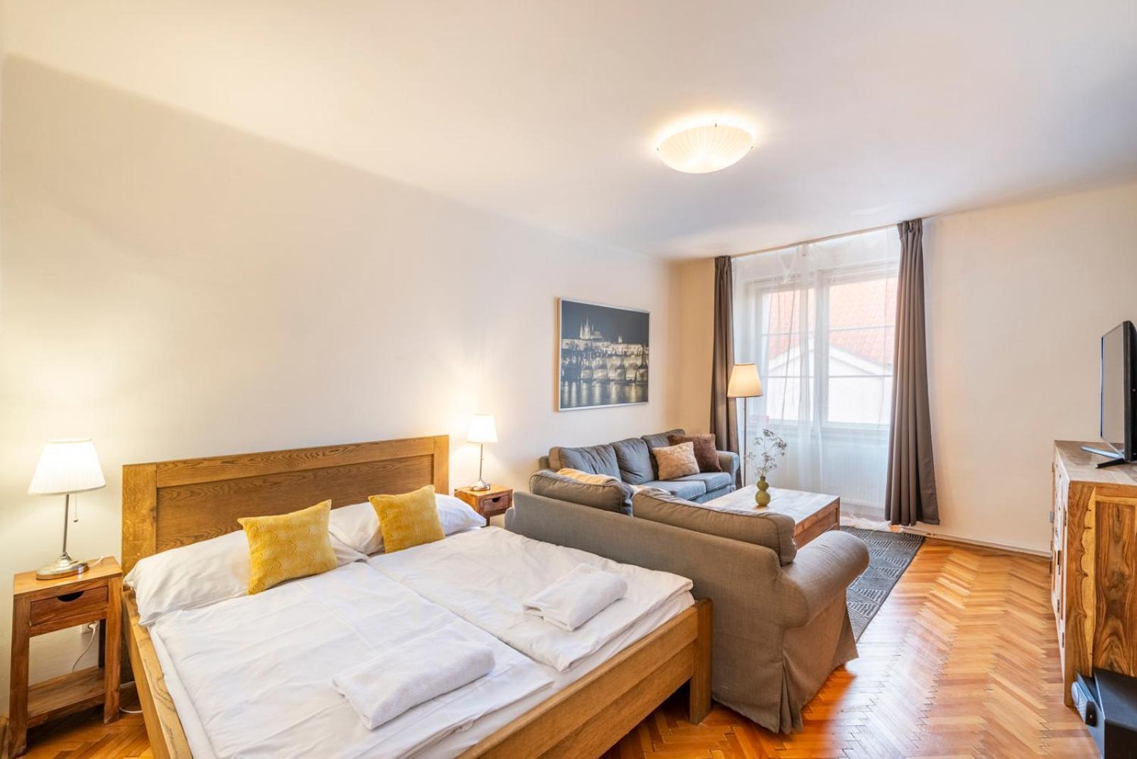 Old Town Square Apartments Прага Экстерьер фото