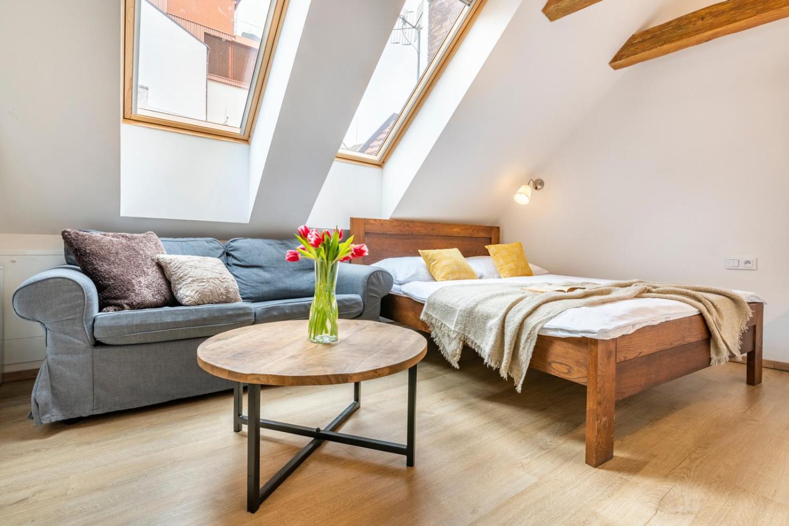Old Town Square Apartments Прага Экстерьер фото